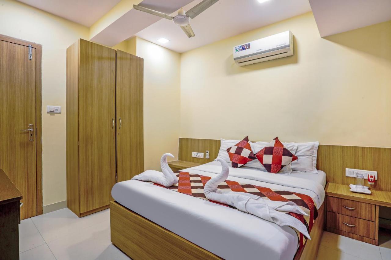 Bkc Corporate Hostel Ac Dormitory ムンバイ エクステリア 写真