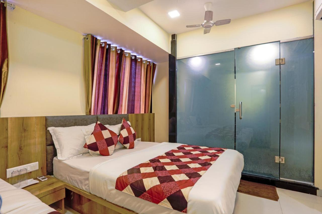Bkc Corporate Hostel Ac Dormitory ムンバイ エクステリア 写真