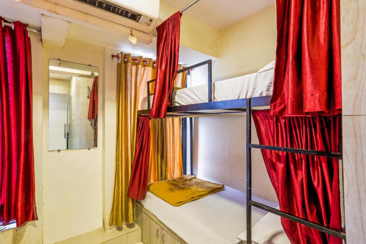 Bkc Corporate Hostel Ac Dormitory ムンバイ エクステリア 写真